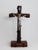 画像1: ウォールナット製台付十字架（像付）20cm (1)